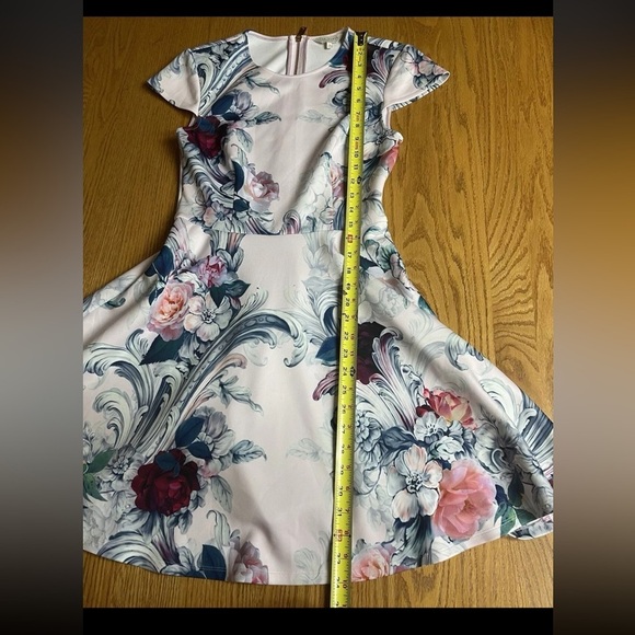 Ted Baker Fit And Flare Floral Dress US Size 2-4 - Picture 9 of 9